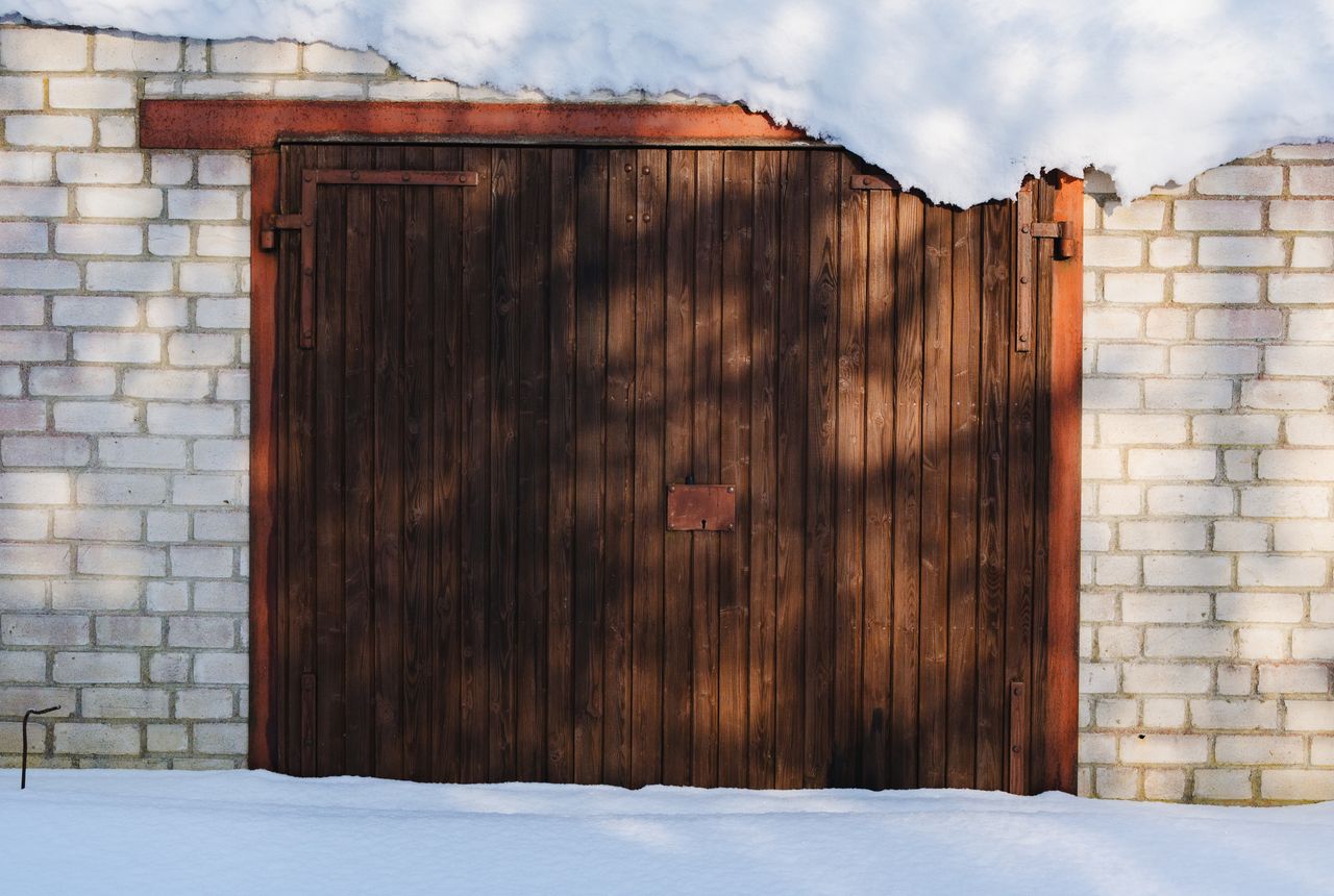 Garage door service in Marquette, MI