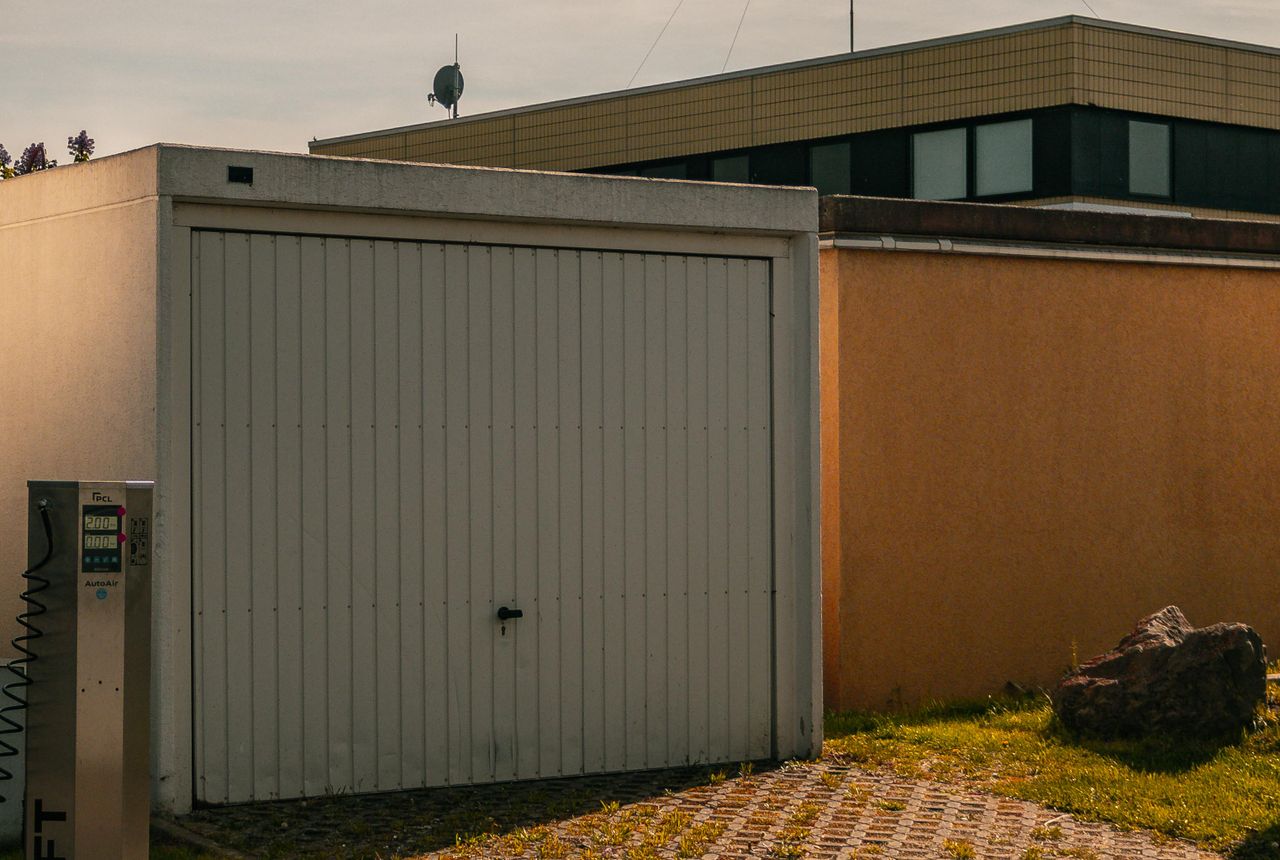 Garage door service in Marquette, MI